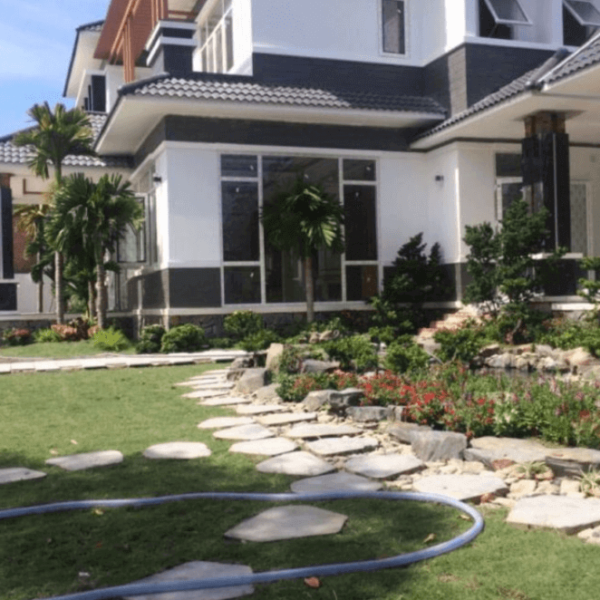 BIỆT THỰ SÂN VƯỜN, HUYỆN MỘ ĐỨC, QUẢNG NGÃI.